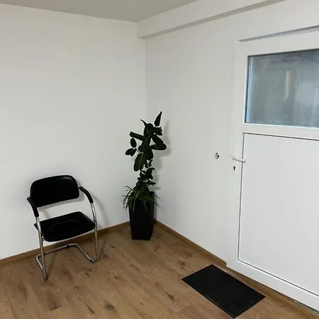 Souterrainwohnung Όφενμπουργκ